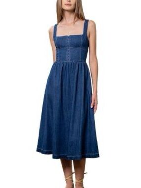 Moon River Denim Midi Dress Blue Smocked Back Adjustable Straps Size Small